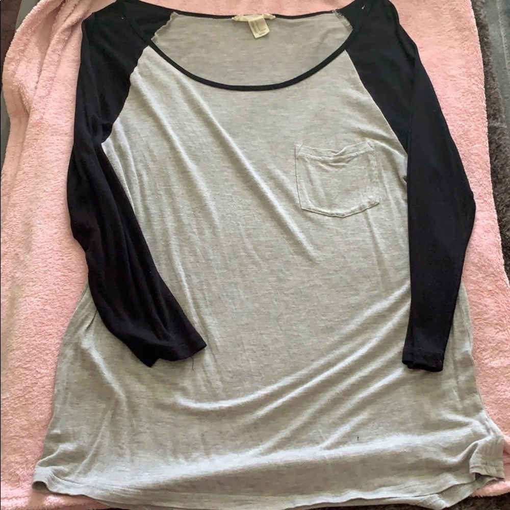 Forever 21 baseball tee